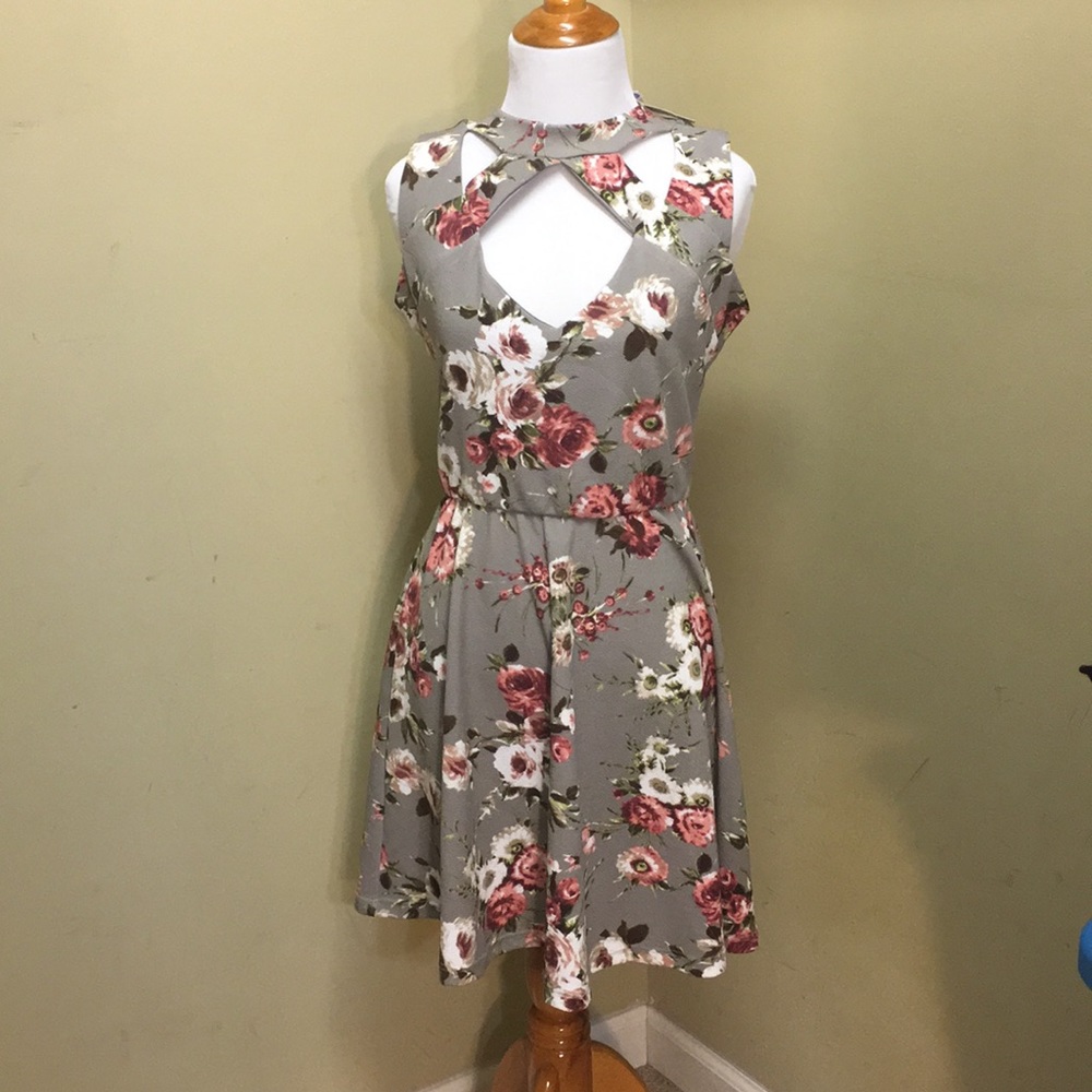 Triple keyhole floral dress